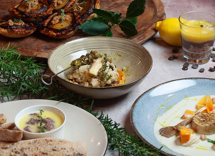 Pure Plant Christmas menu 2023 De Groene Afslag (3 radishes) Laren - Netherlands. Photo : Sheila Struyck