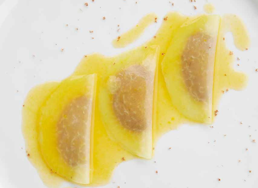 Marinated kohlrabi ravioli