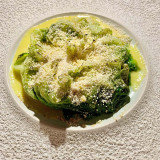 Smoked BBQ lettuce – Corn powder and sauce